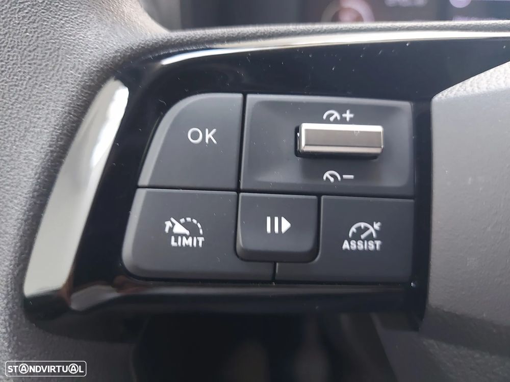 Opel COMBO XL - 32
