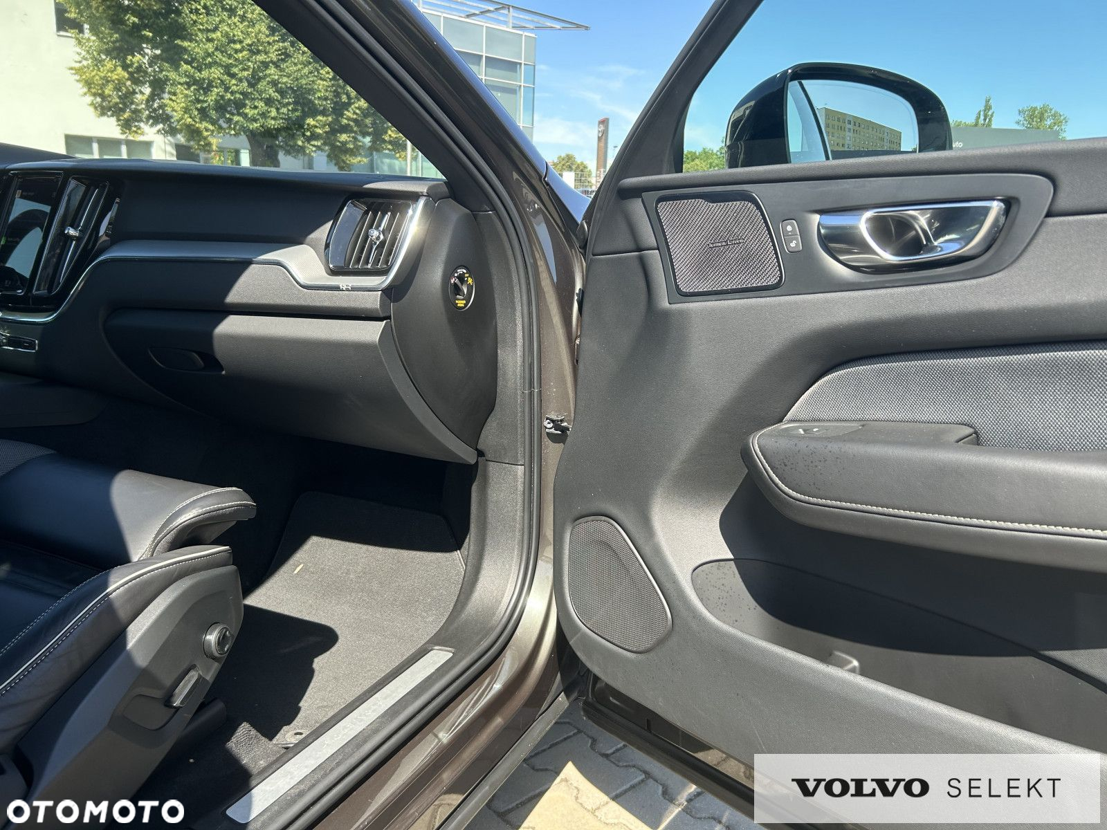 Volvo XC 60 - 22