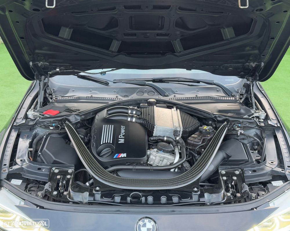 BMW M4 Auto - 38
