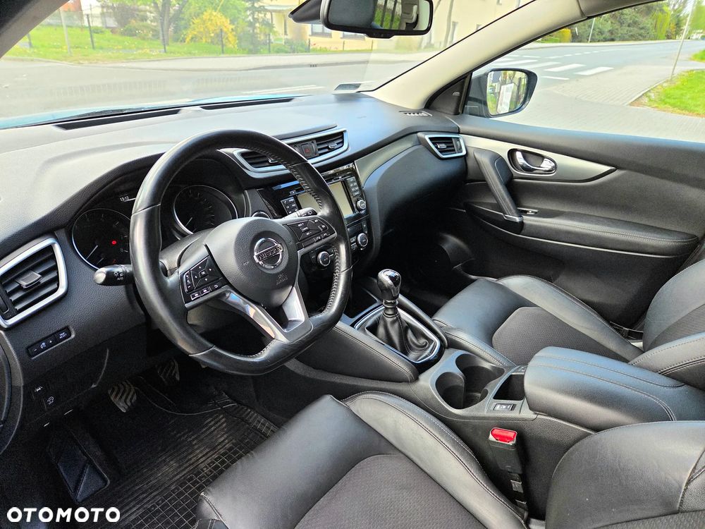 Nissan Qashqai 1.6 DIG-T N-Connecta - 11