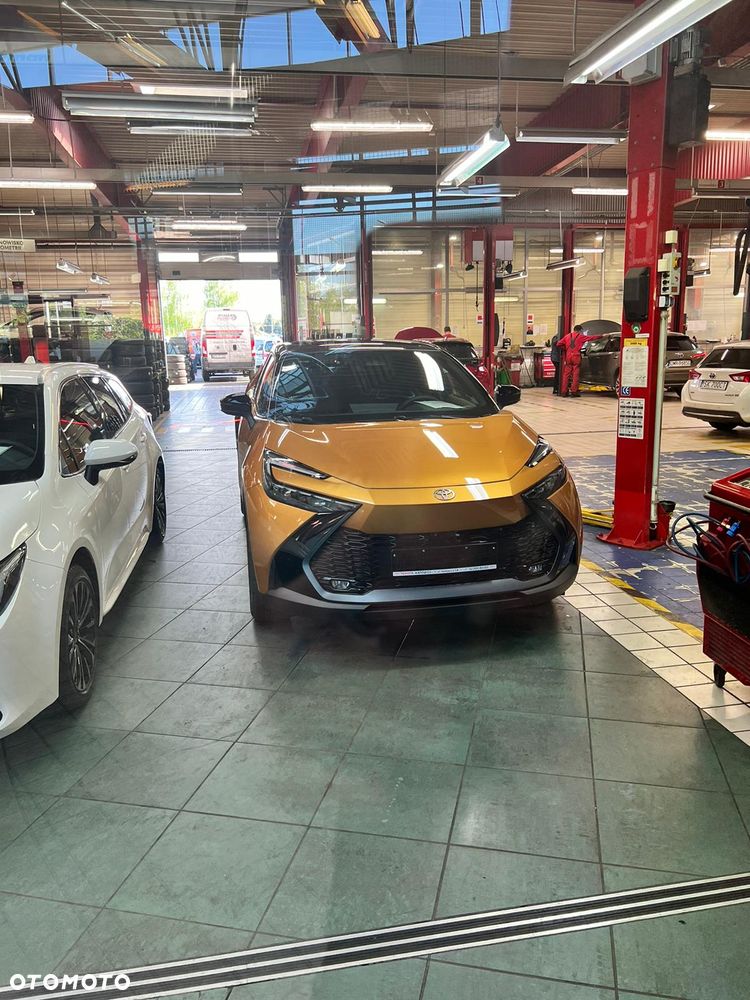 Toyota C-HR 2.0 Hybrid Dynamic Force Executive Premiere Edition - 1