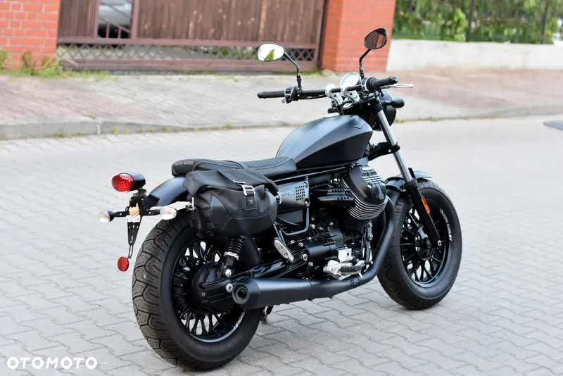 Moto Guzzi V9 - 13