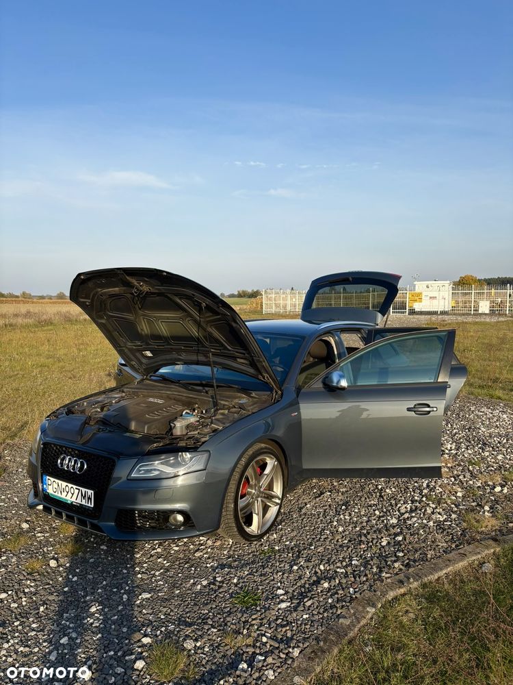 Audi A4 Avant - 13