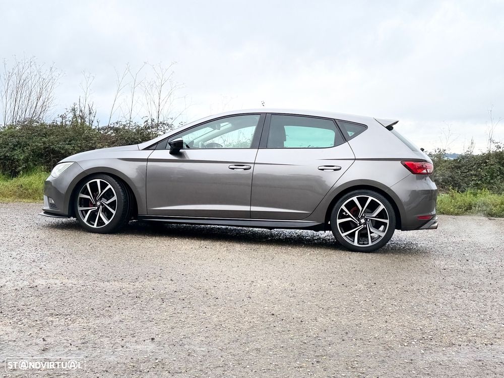 SEAT Leon 1.6 TDI S&S Style - 3
