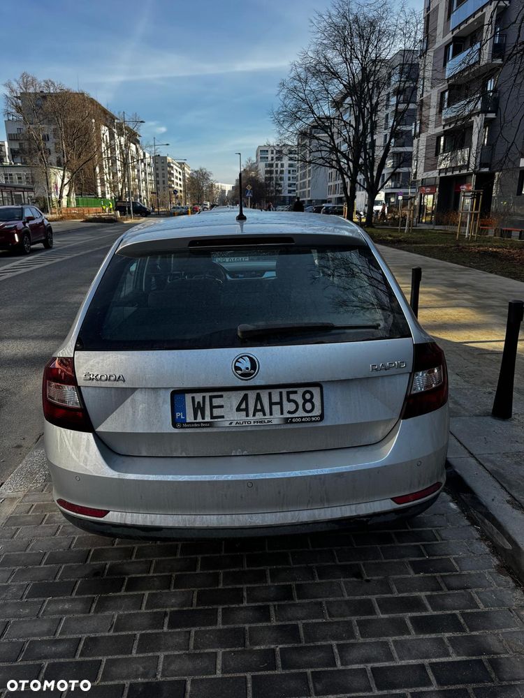 Skoda RAPID - 14