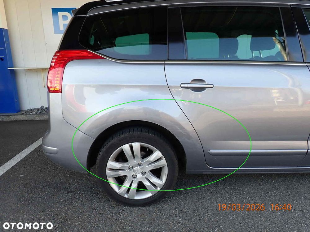 Peugeot 5008 THP 165 EAT6 Stop & Start Active - 4