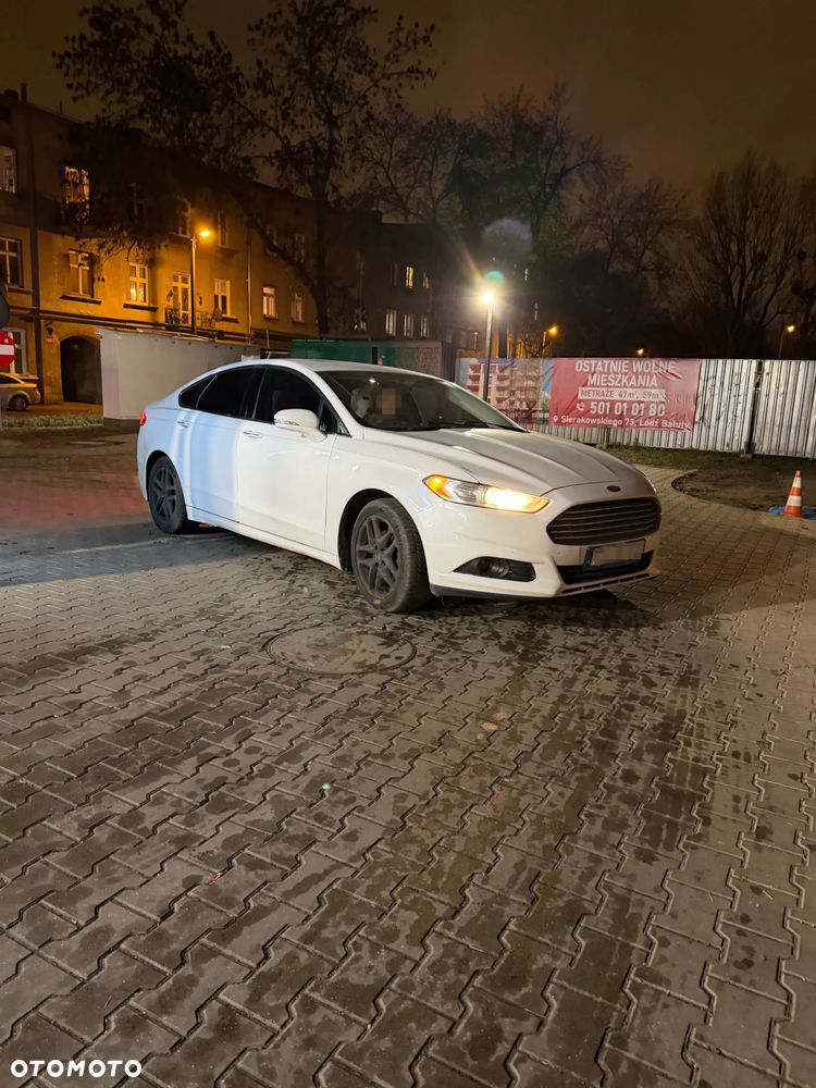 Ford Fusion 2.0 EcoBoost Titanium - 1