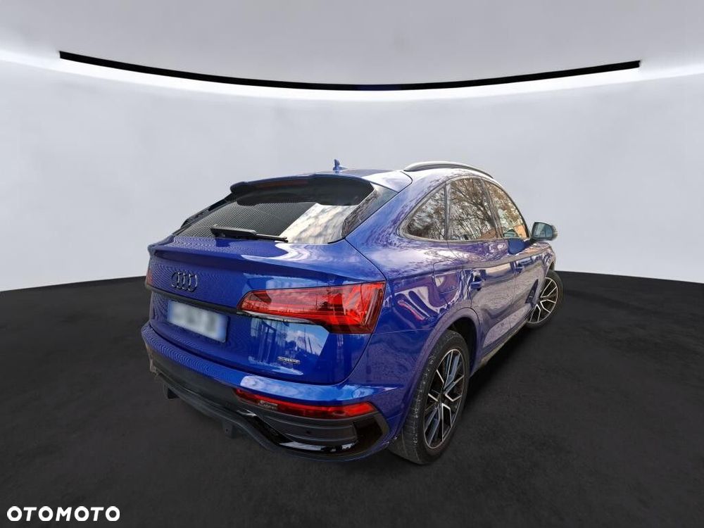 Audi Q5 Sportback - 4