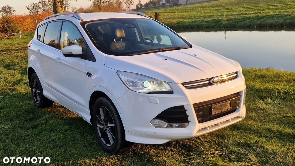 Ford Kuga 2.0 TDCi 4x4 Titanium - 2