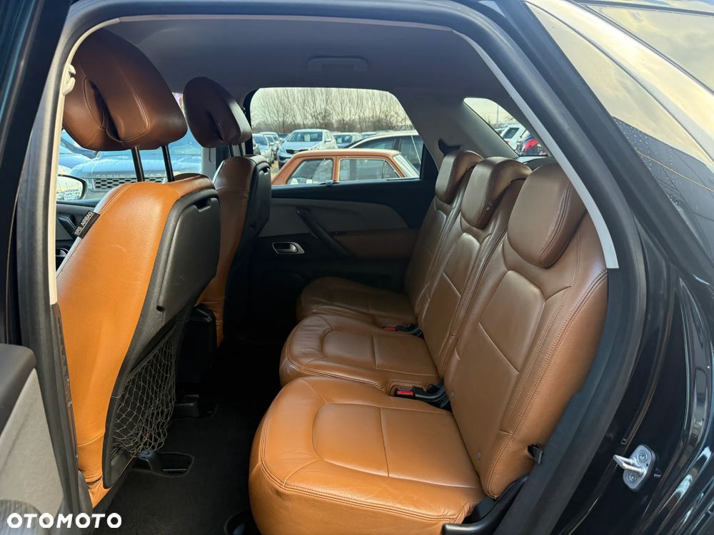 Citroën C4 Picasso e-HDi 115 Exclusive - 28