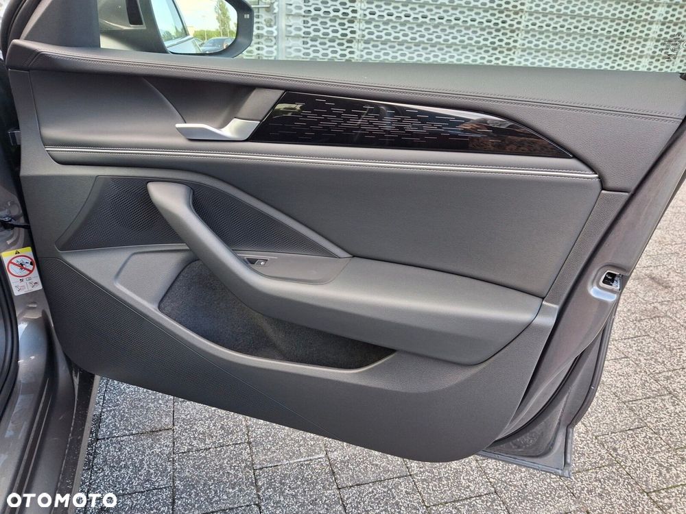 Volkswagen Passat - 18