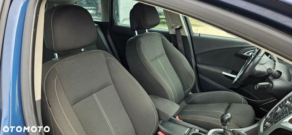 Opel Astra - 25