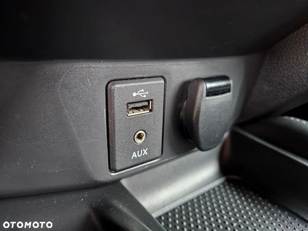 Nissan X-Trail 1.6 DIG-T N-Connecta 2WD - 36