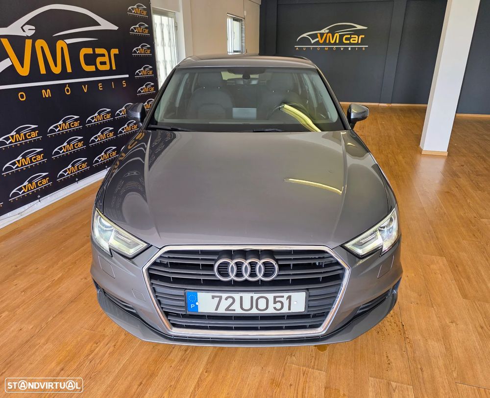 Audi A3 Sportback 1.6 TDI Design - 3
