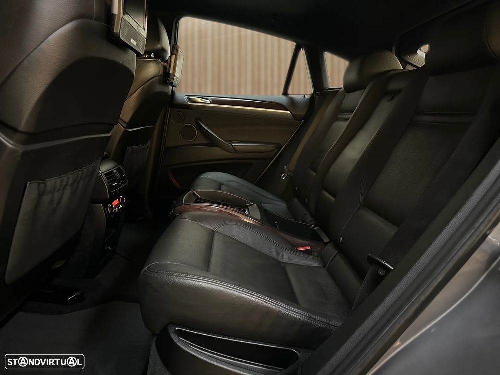BMW X6 xDrive35d - 11