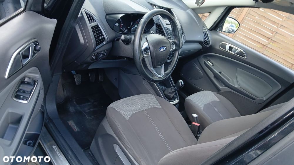 Ford EcoSport - 8