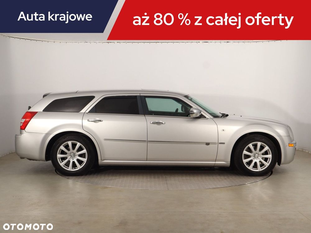 Chrysler 300C - 8