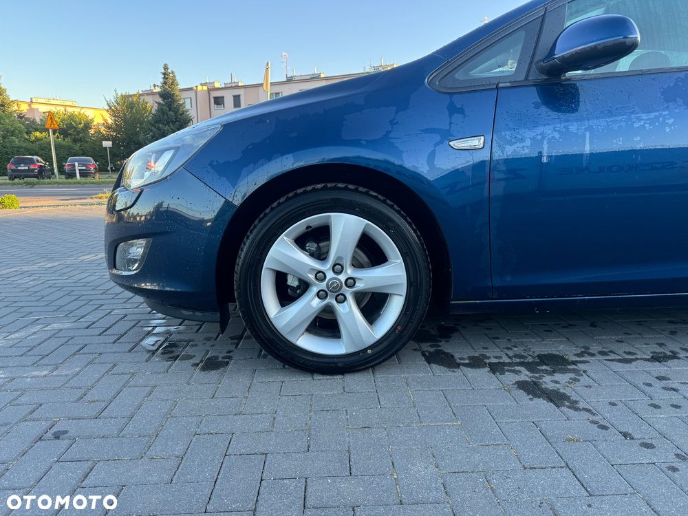 Opel Astra 1.4 T Edition 150 - 6