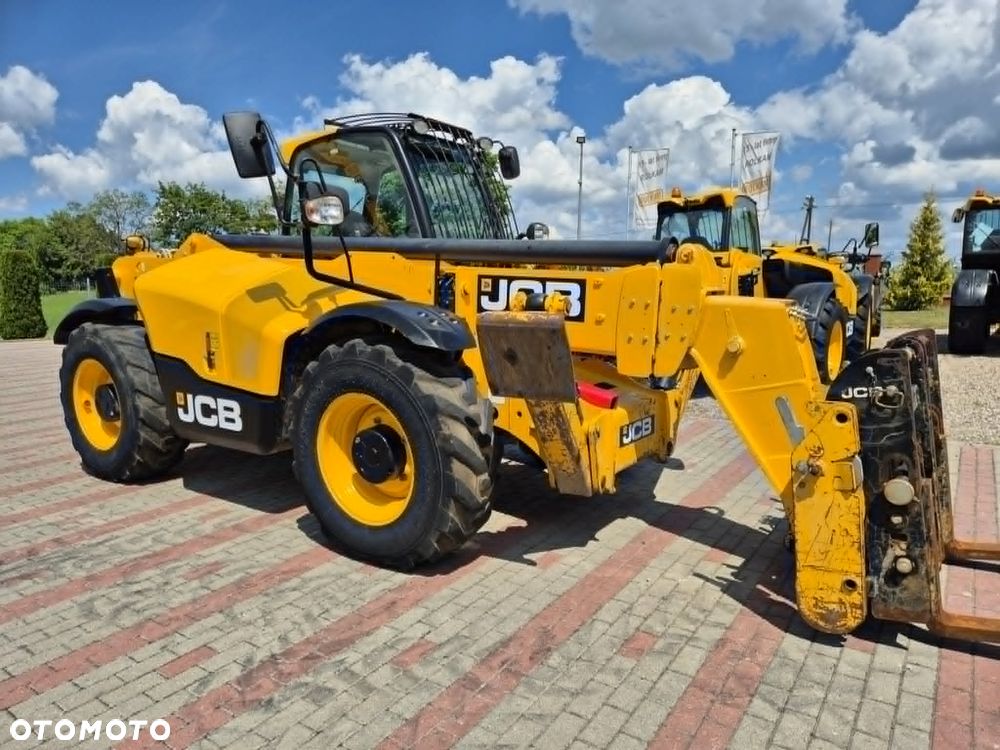 JCB 540-140 HiViz - 3