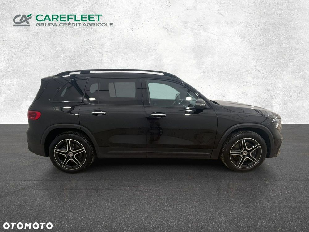 Mercedes-Benz GLB - 4