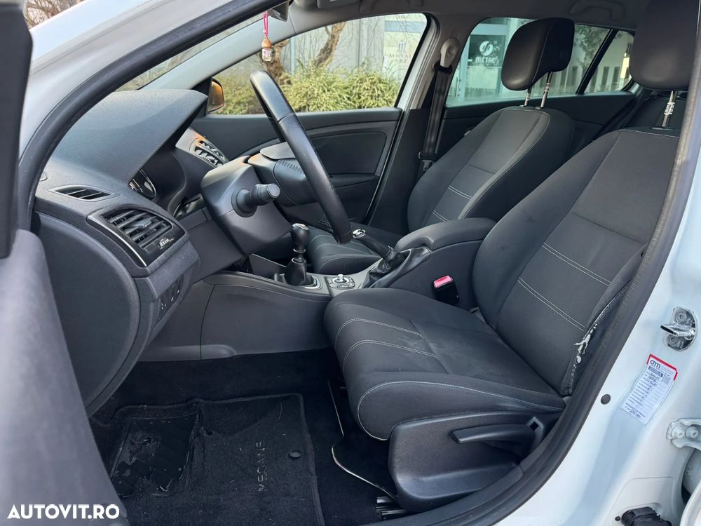 Renault Megane ENERGY dCi 110 GT LINE - 14