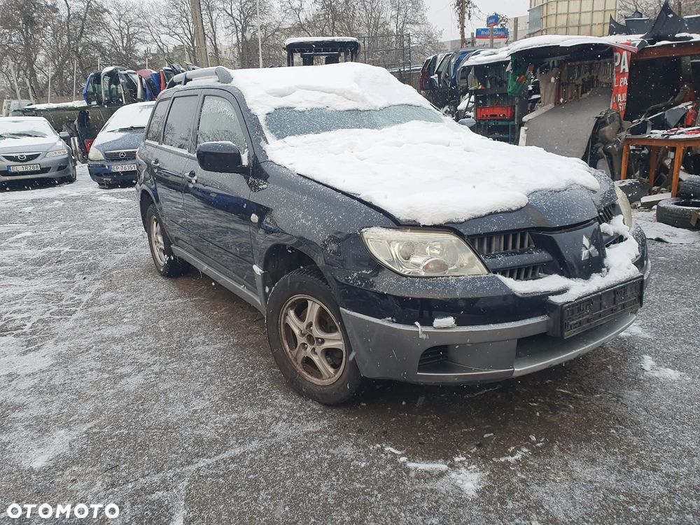 Mitsubishi Outlander 2.0 100 kW na części rok 2005 - 9