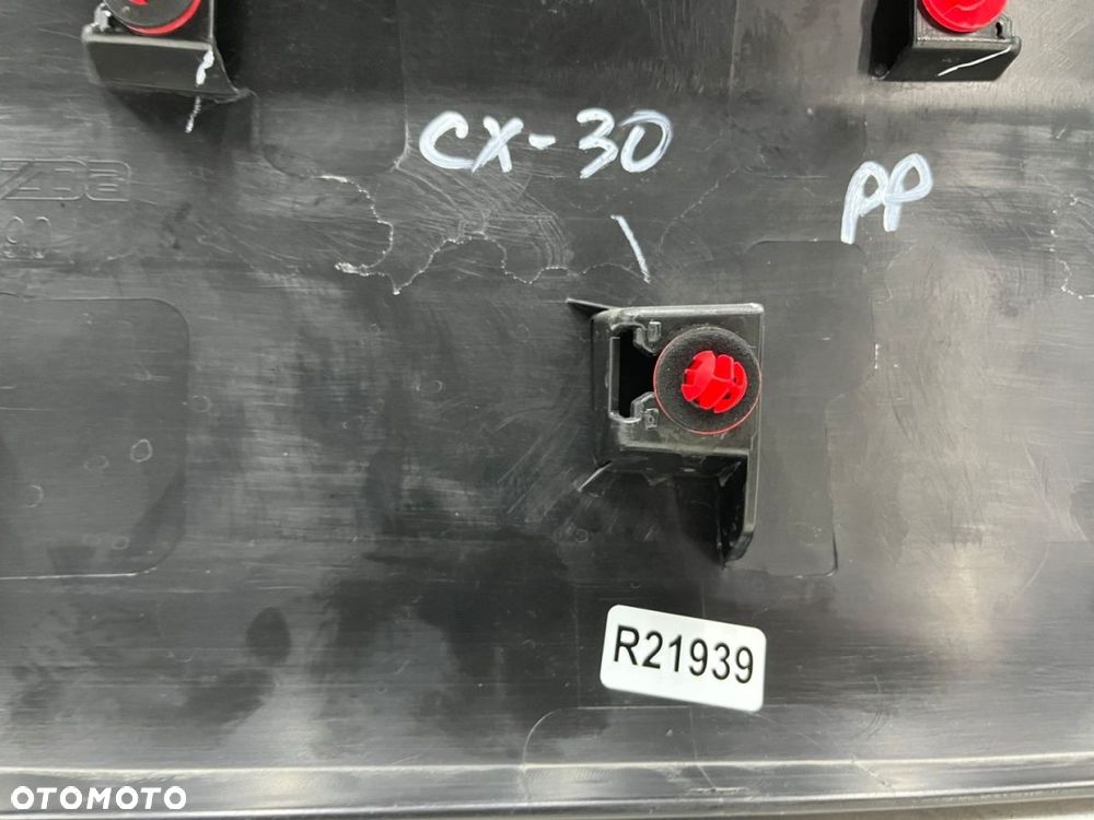 Listwa Mazda CX-30 CX30 2019r.- prawa przednia dolna nakładka drzwi dgh9-51ra1 - 12