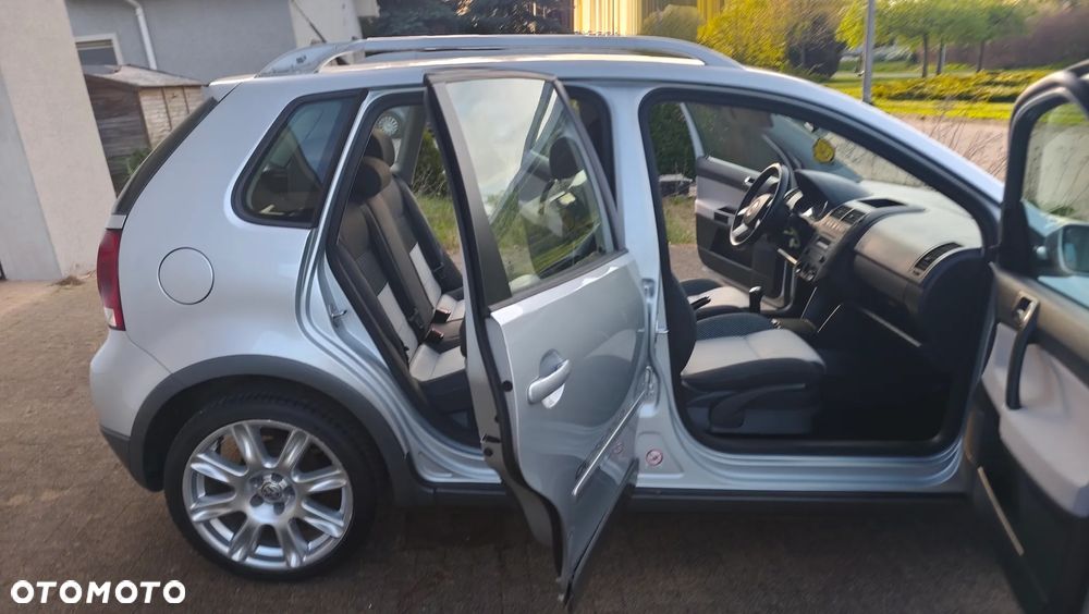Volkswagen Polo Cross - 36