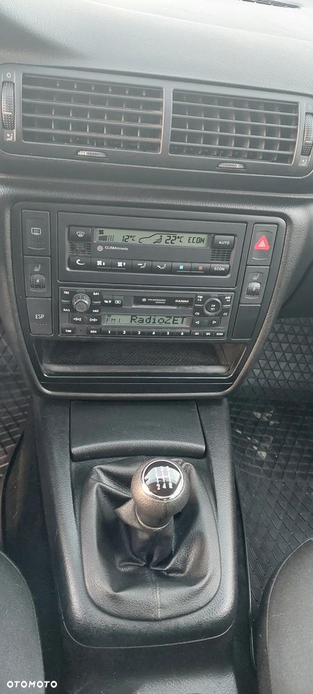 Volkswagen Passat - 10