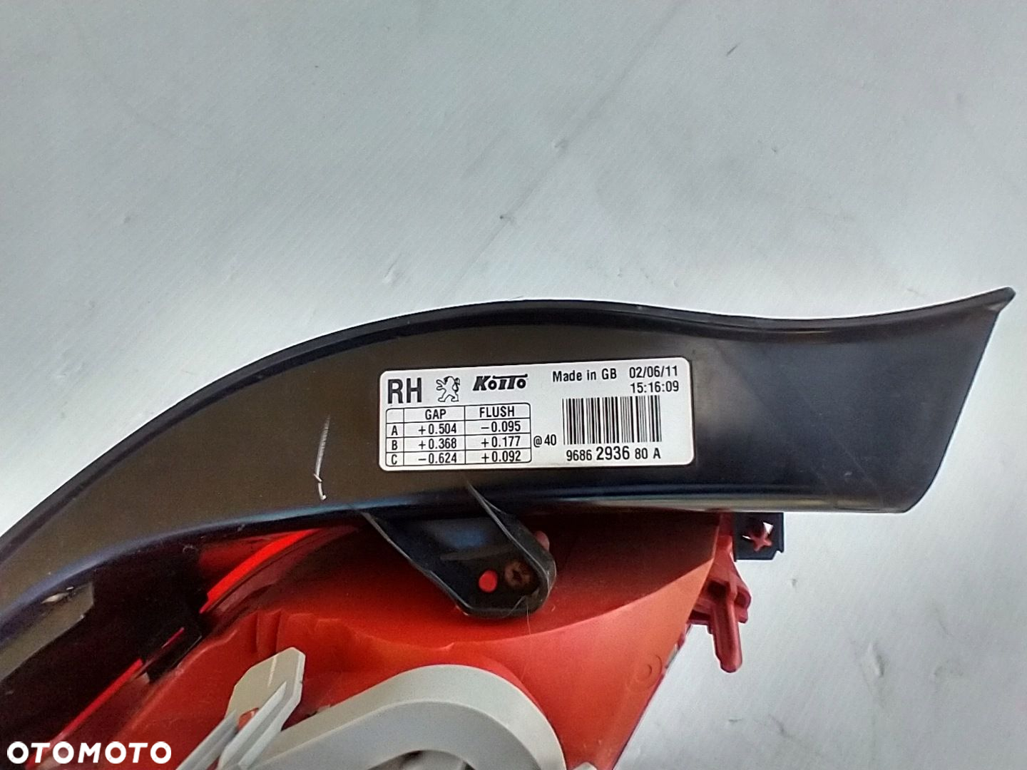 PEUGEOT 508 1 I SEDAN 10-14 LAMPA PRAWY TYŁ PRAWA TYLNA LED 9686293680A - 9