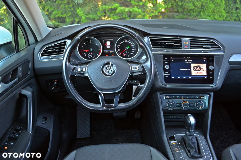 Volkswagen Tiguan - 21