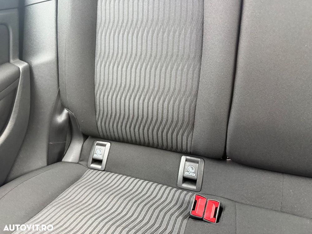 Peugeot 308 1.2 L PureTech Active - 20