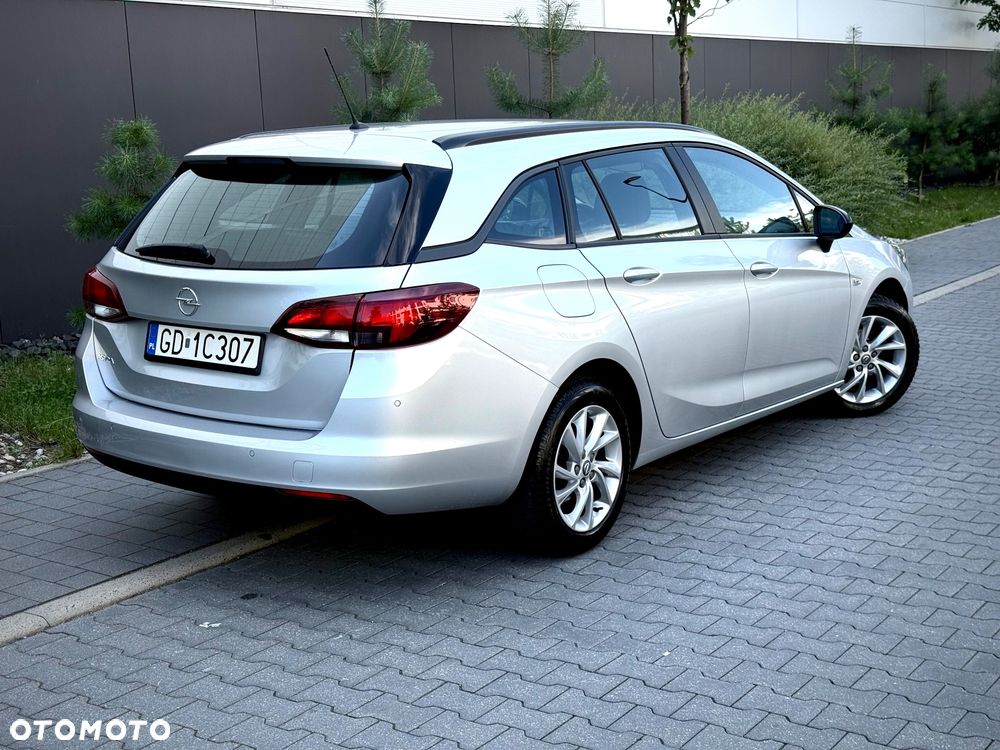 Opel Astra 1.2 T Edition S&S - 4