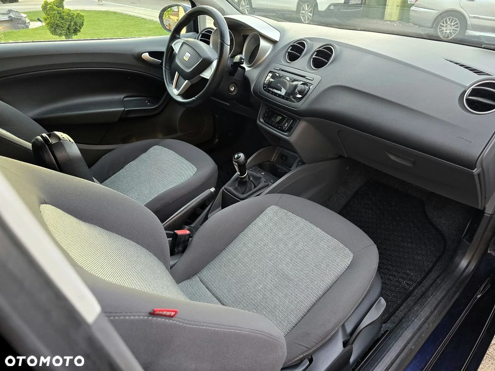 Seat Ibiza SC 1.6 16V Sport - 14