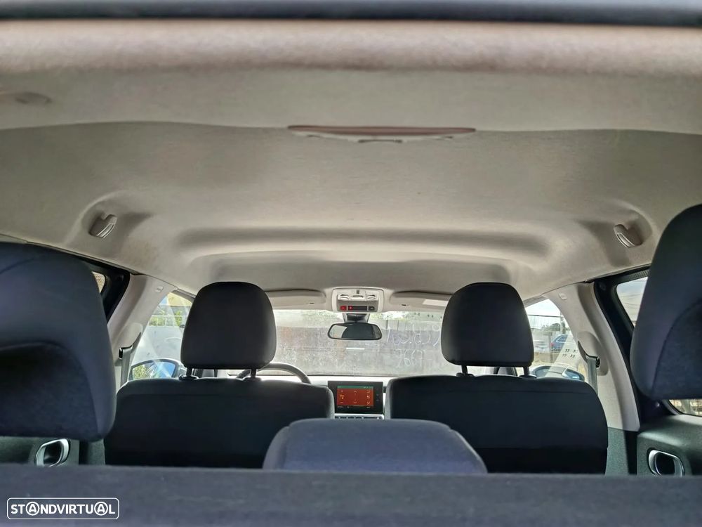 Citroën C4 Cactus 1.2 PureTech Shine EAT6 - 23