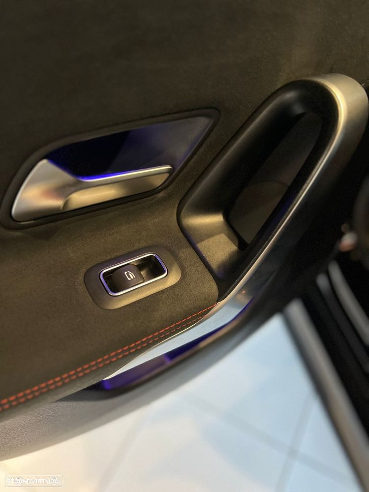 Mercedes-Benz CLA 180 d Shooting Brake AMG Line Aut. - 36