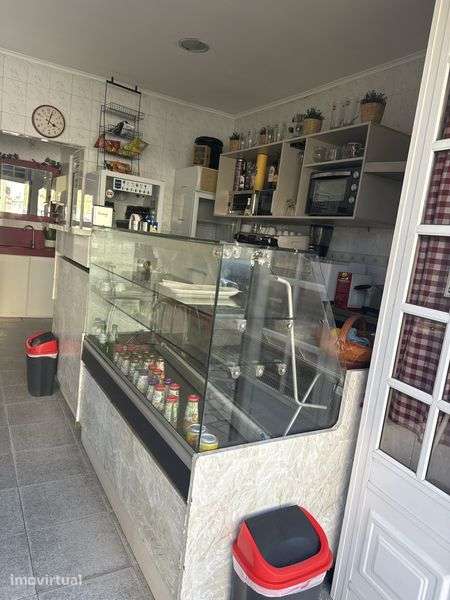Transpasse de Café em Funcionamento por Motivo de Gravidez de Risco - Grande imagem: 5/5