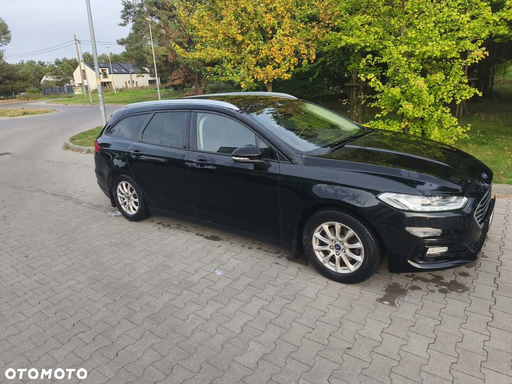 Ford Mondeo - 8
