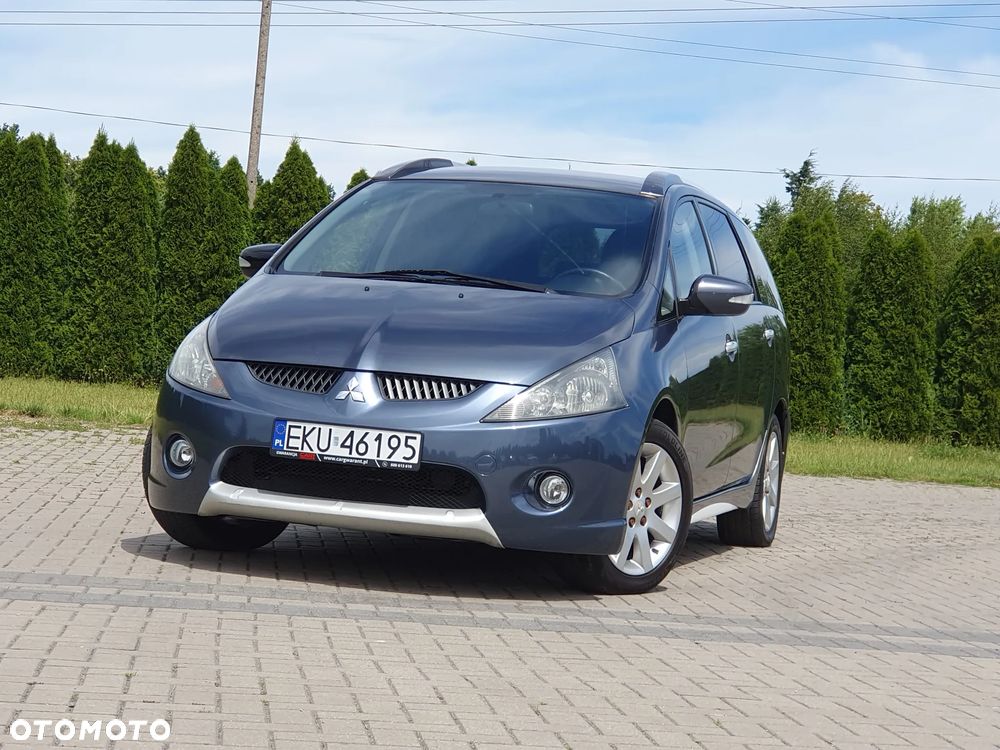 Mitsubishi Grandis 2.4 Motion - 16