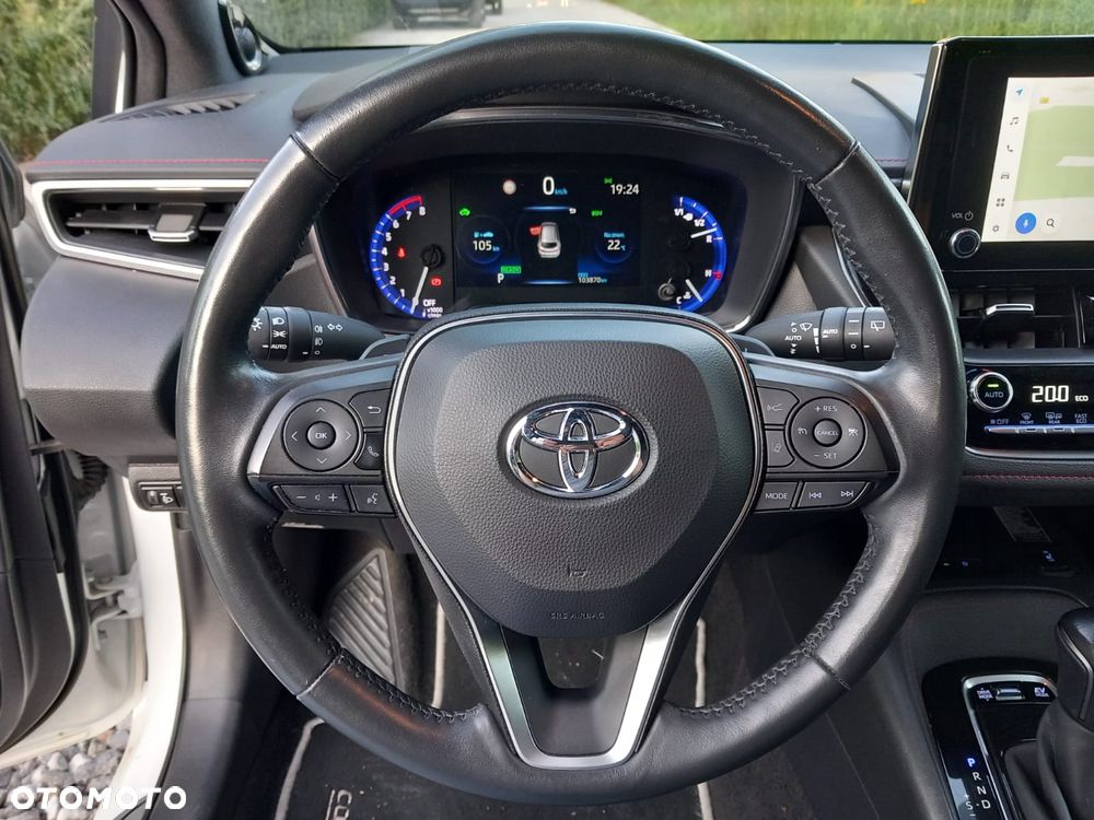 Toyota Corolla 2.0 Hybrid Executive - 13