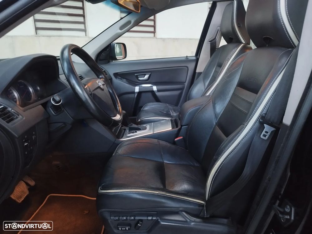 Volvo XC 90 2.4 D5 7L R-Design AWD 215g Geartronic - 5