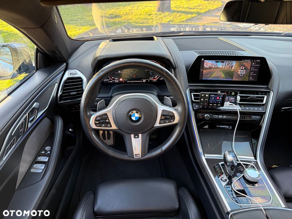 BMW Seria 8 - 37