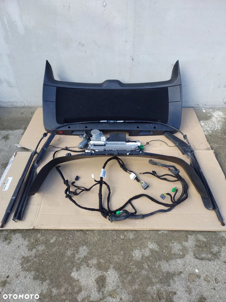 Zestaw klapy elektrycznej bagażnika siłowniki tapicerka wiązka 9686035280 9687913180 Citroen C5 III x7 - 1