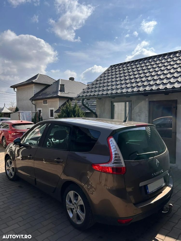 Renault Grand Scenic Energy dCi 110 Start & Stop Dynamique - 4