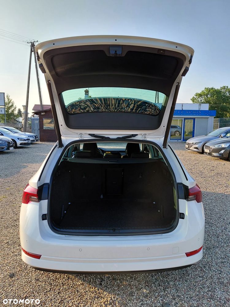 Skoda Octavia 1.5 TSI e-Tec Style DSG - 37