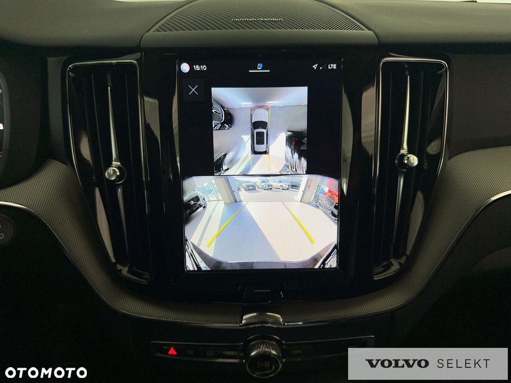 Volvo XC 60 B5 B AWD Plus Dark - 22