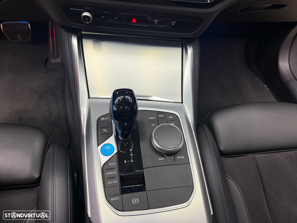 BMW i4 M50 Gran Coupe - 33