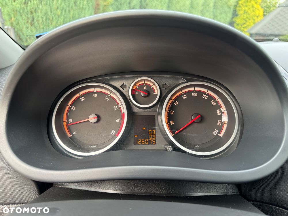 Opel Corsa - 11