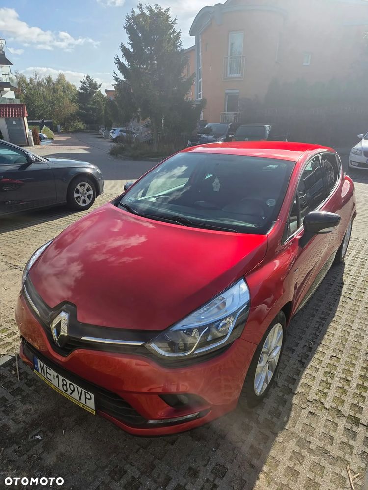 Renault Clio - 1