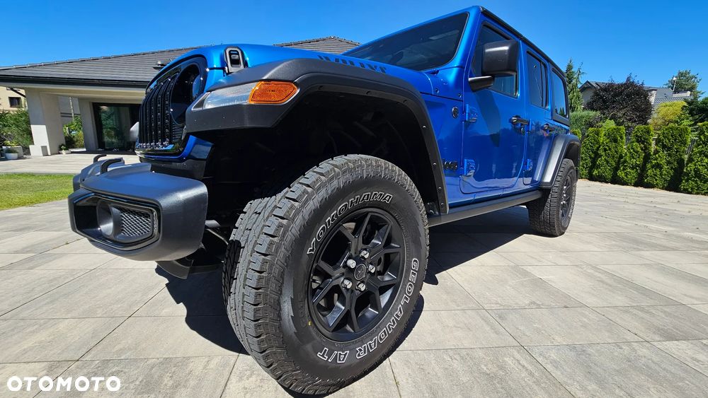 Jeep Wrangler - 8